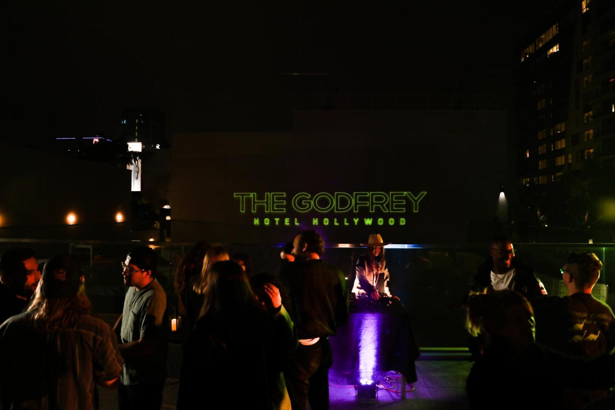 The Godfrey Hotel Hollywood Лос-Анджелес Экстерьер фото